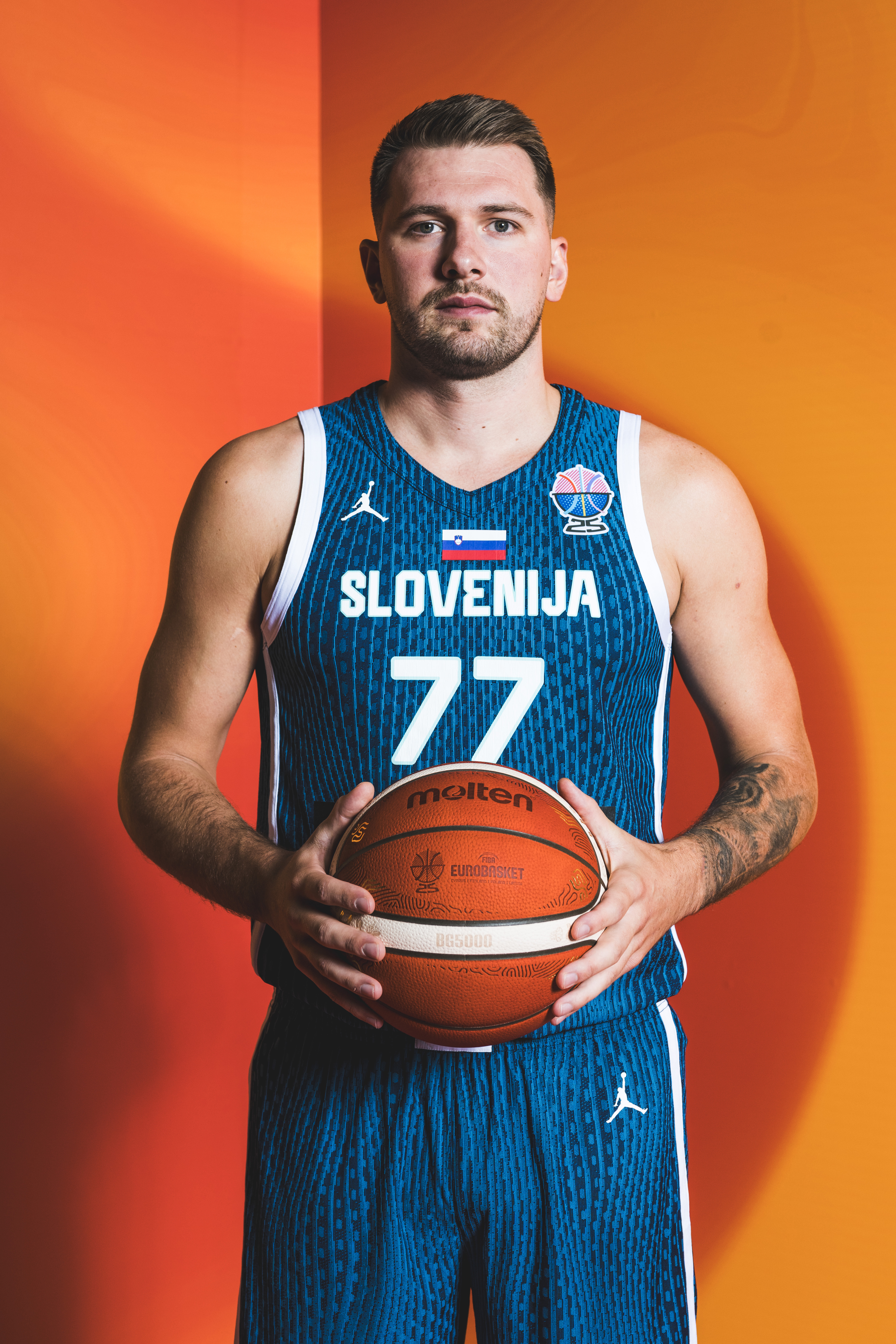 JL Kippha's Vlade Divac 12 Yougoslavia Euro Basketball Maillot Bleu Sans Manches Sport Retro Top, bleu