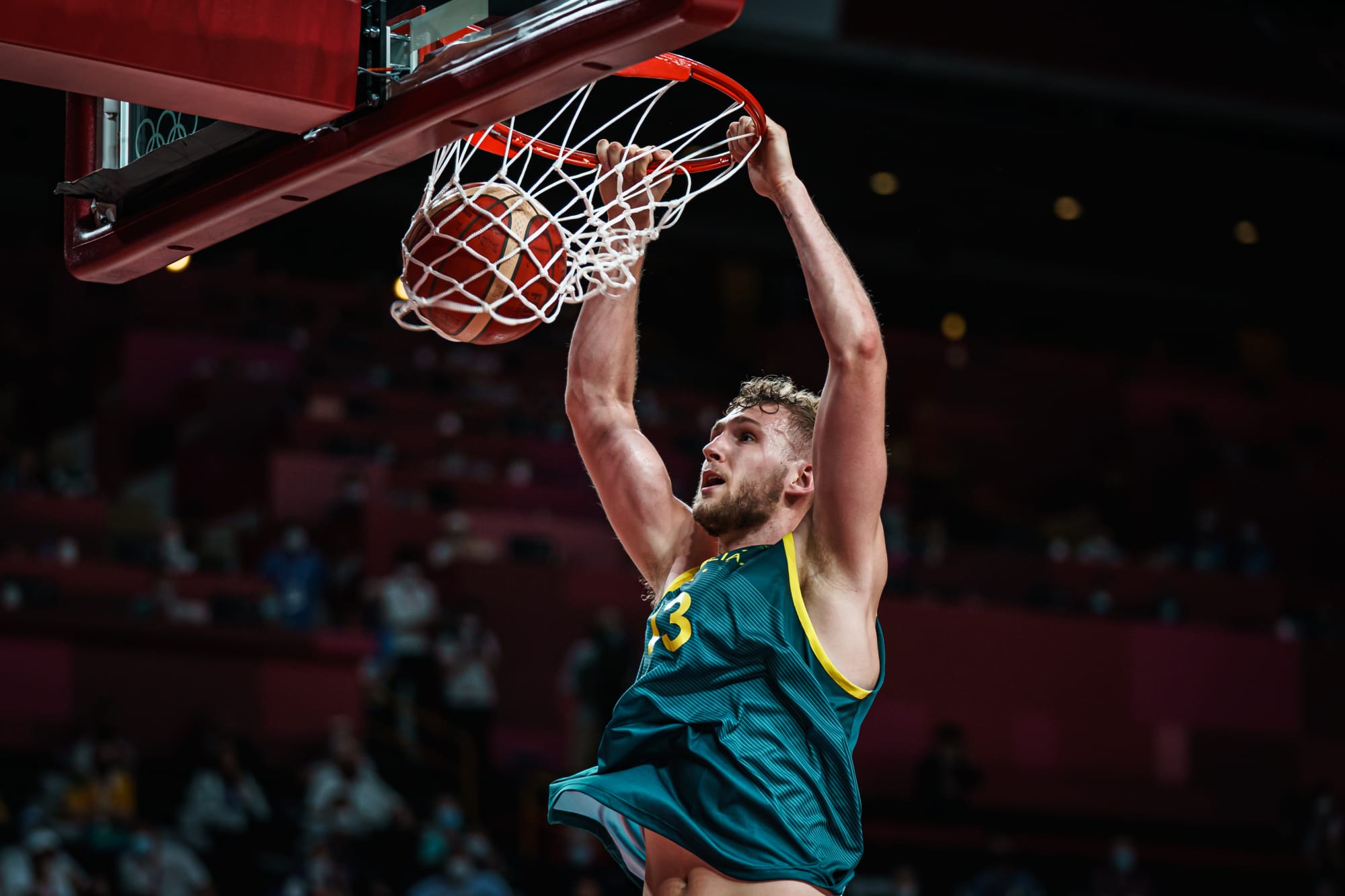 Australia beat China again with lockdown defense