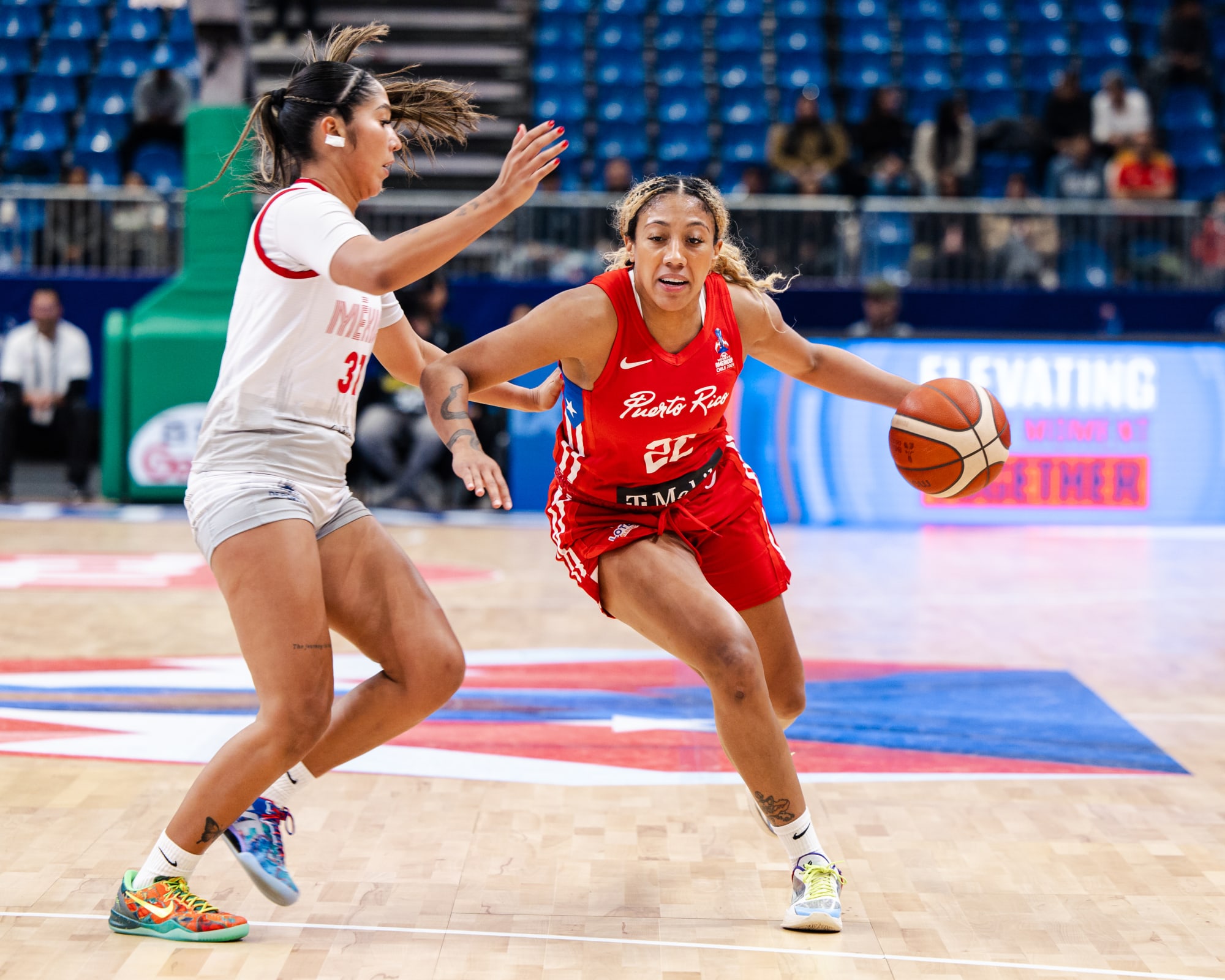 Arella Guirantes leads Puerto Rico to second win with double-double