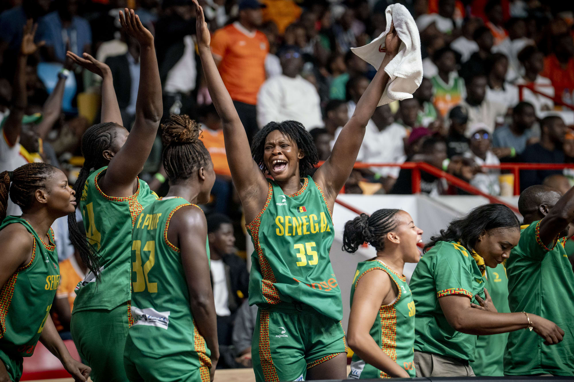 Senegal upset hosts Cote d'Ivoire to keep African title dream alive