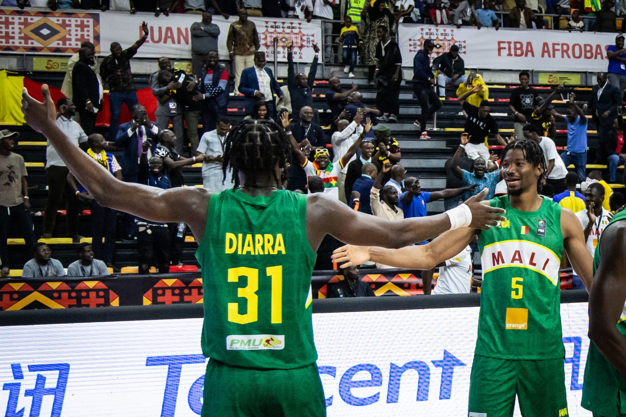 Mali advances to the quarterfinals for the first time in a decade