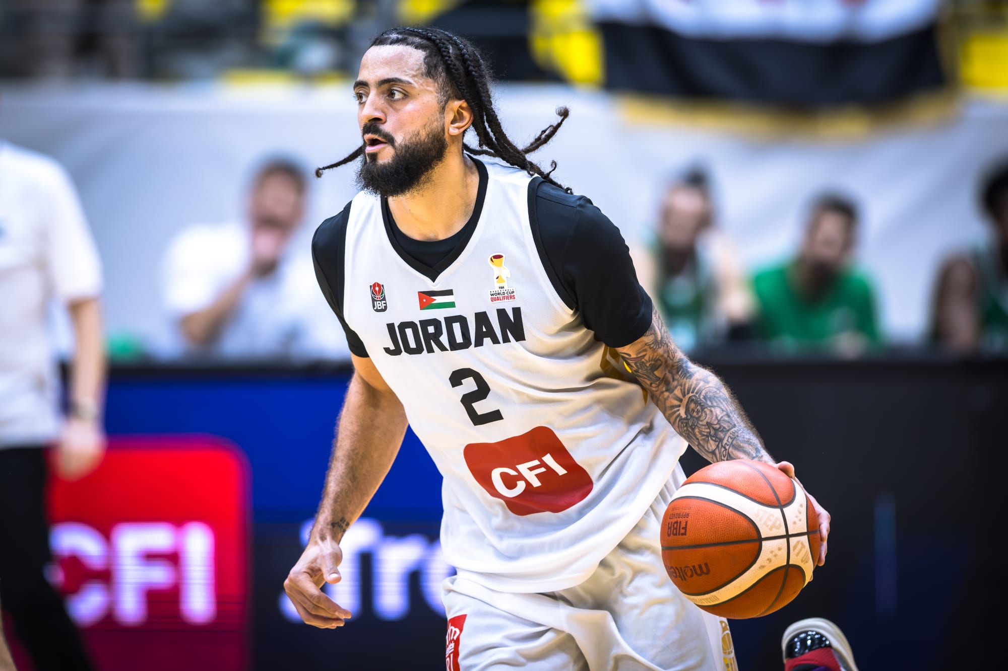 Jalen Harris threatens all-time records with 42-point eruption