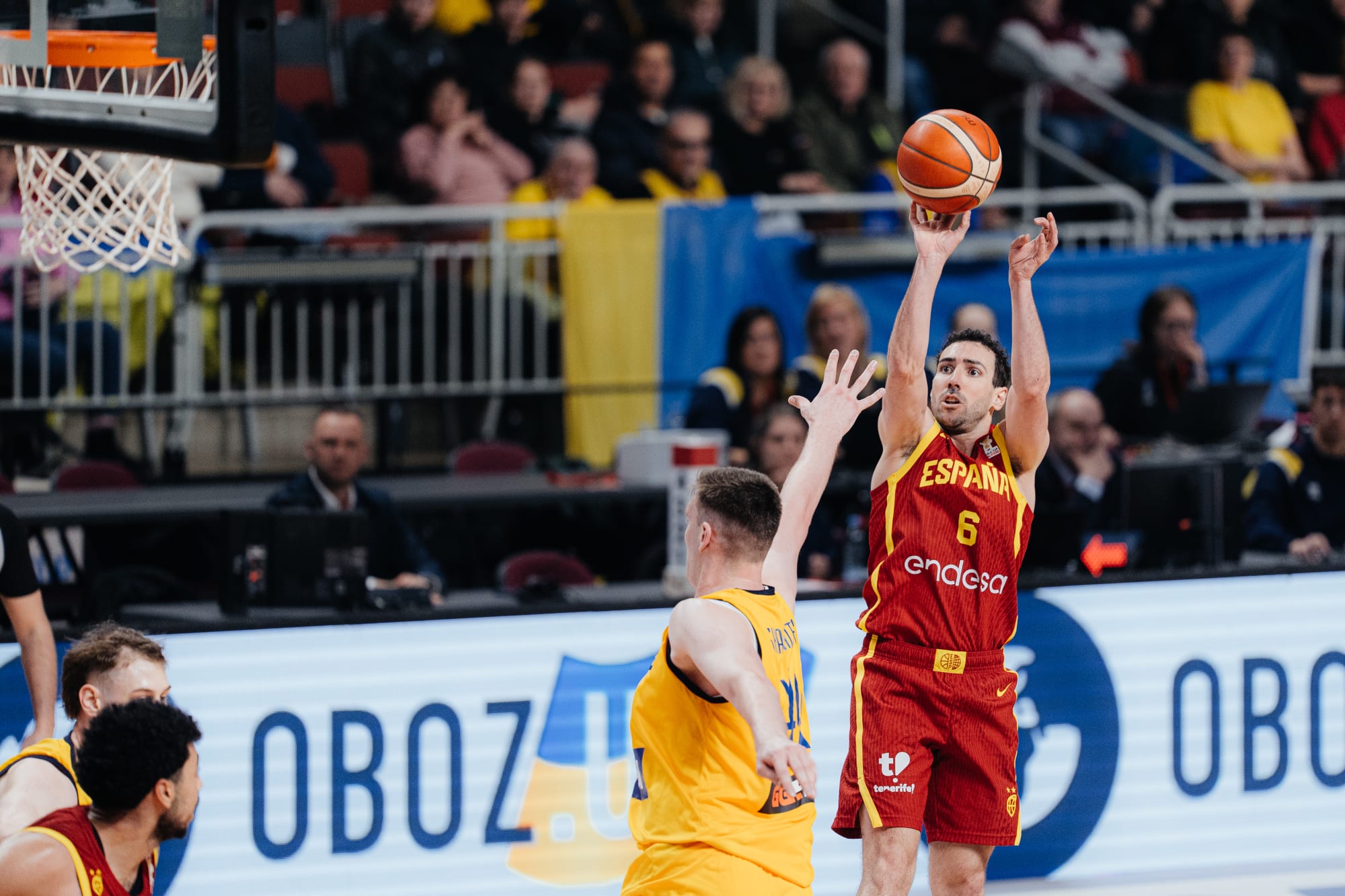 Spain stay perfect with win over Ukraine