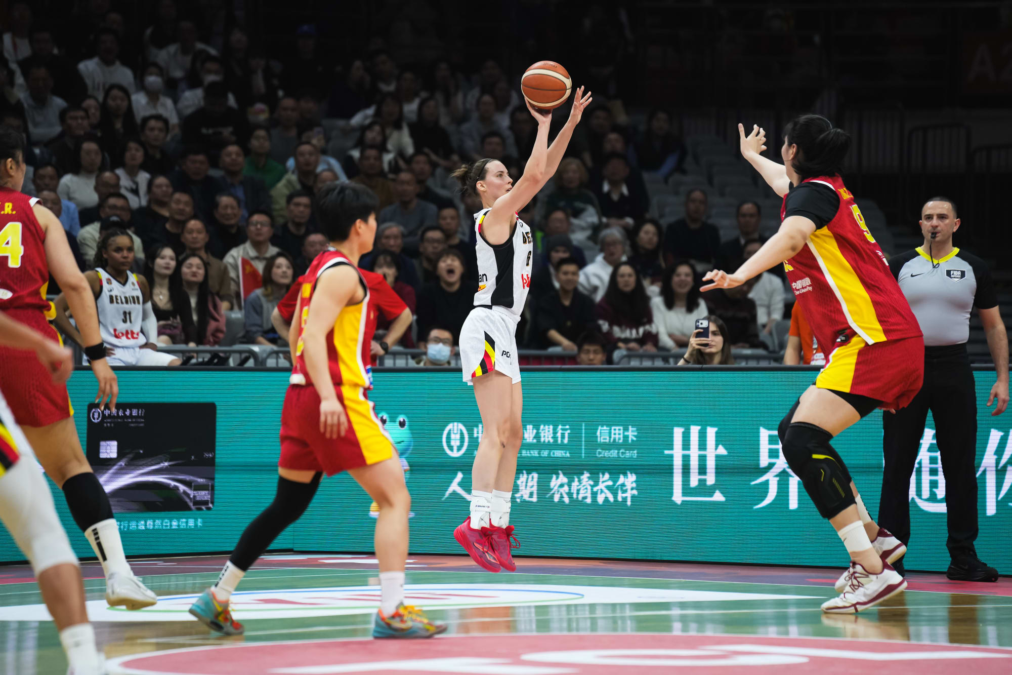 Delaere downtown clinic equals all-time high