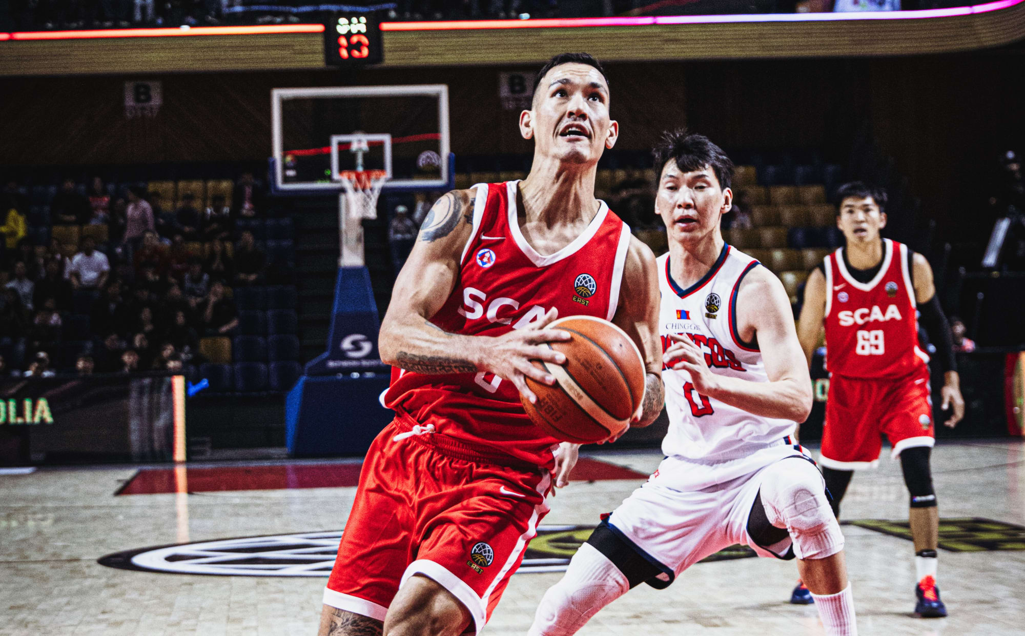 Glen Yang takes over as South China frustrate Broncos to stay alive
