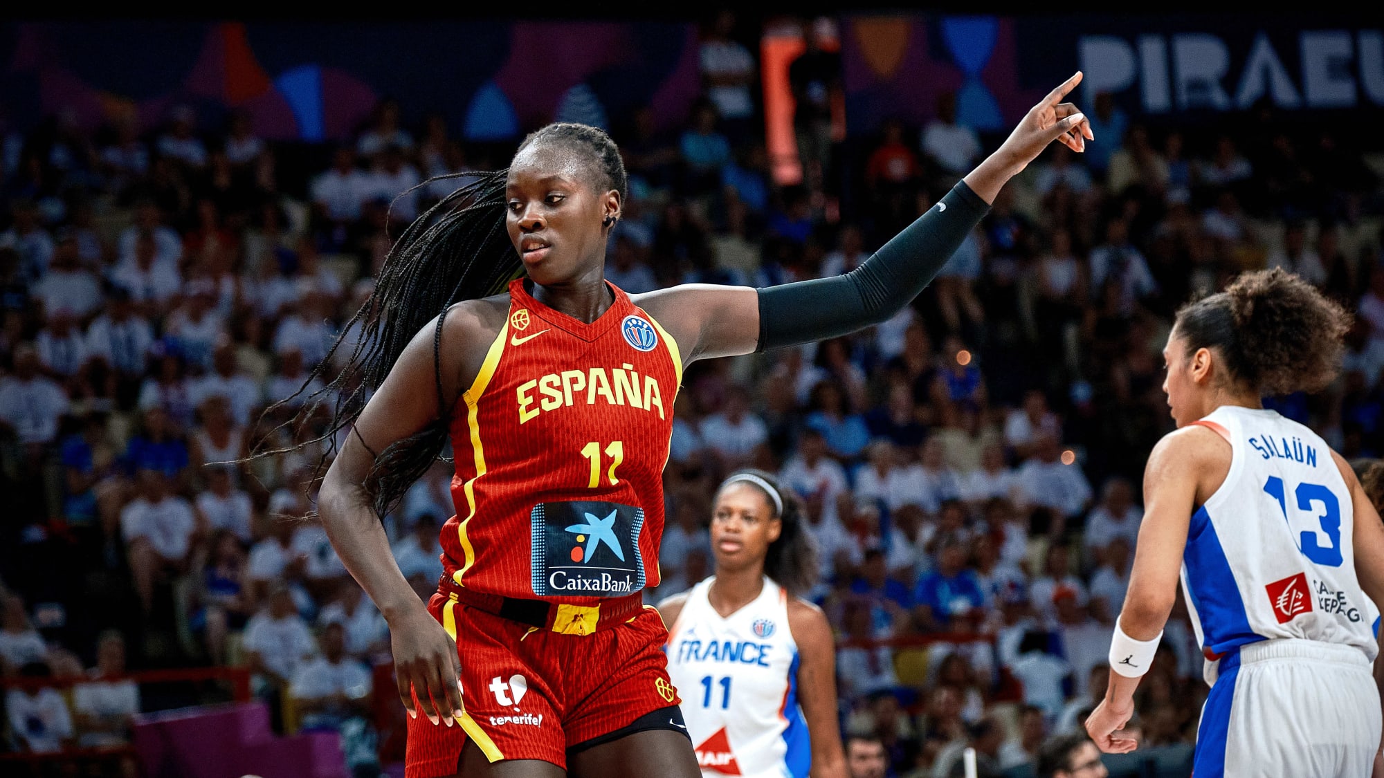 Fam Putting Spain First In Show Of National Team Pride FIBA Women s fam-putting-spain-first-in-show-of-national-team-pride-fiba-women-s