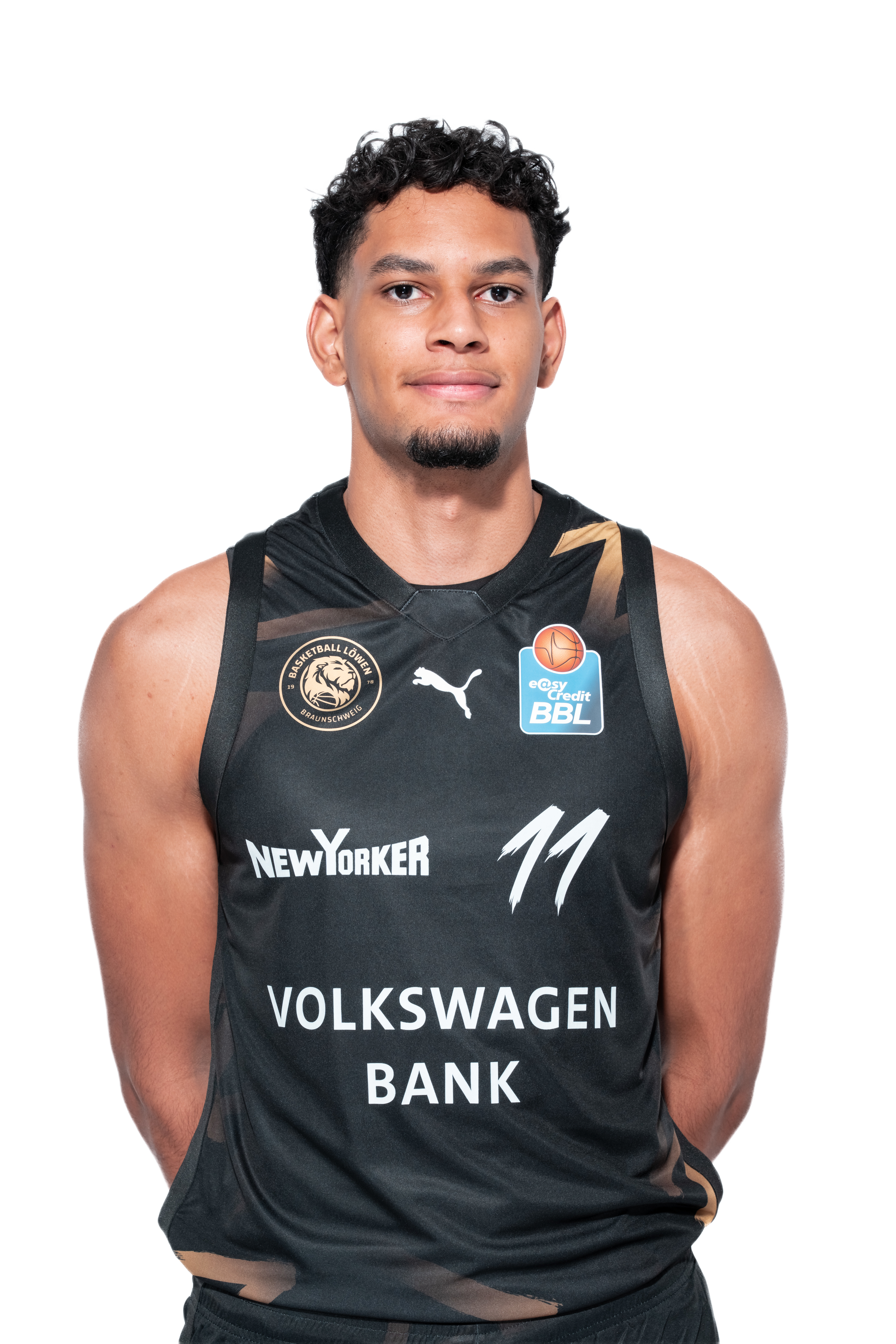 Romario Holloway