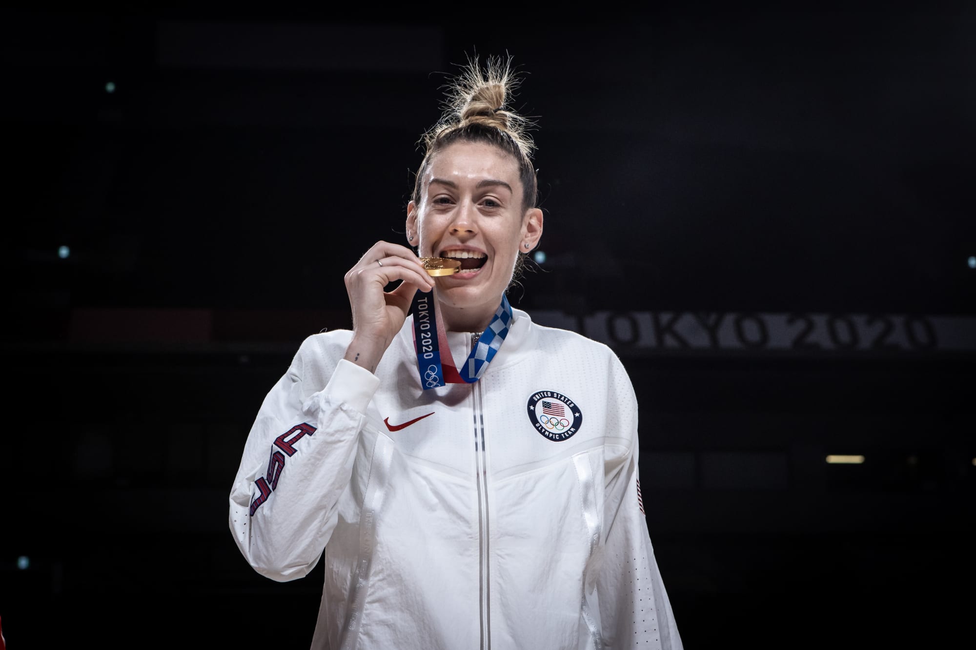 Team Profile: USA still setting the gold standard - Women's Olympic ...