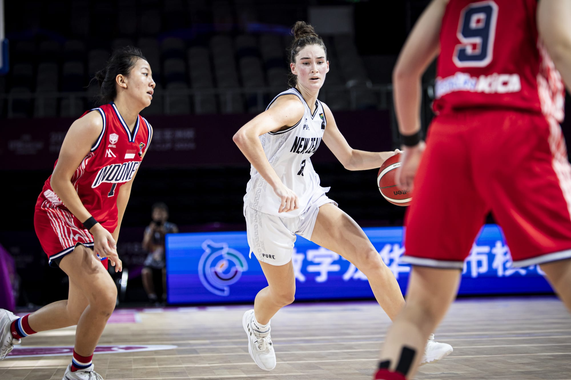 New Zealand withstand Indonesia, earn Qualification to Semis berth ...