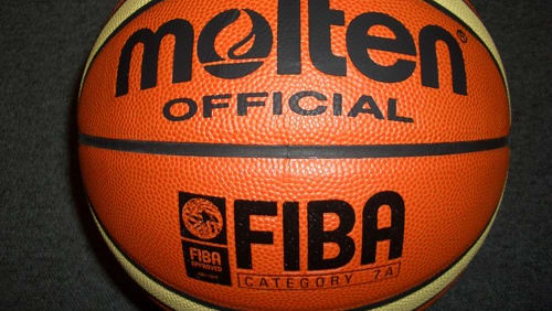 molten GL7 バスケットボール FIBA公認 モルテン GL7X・7号（FIBA公式試合球） - バスケットボール