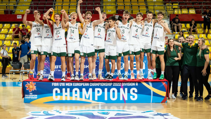 Lithuania defeat Spain to win FIBA U16 European Championship title. Kasparas Jakučionis